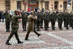 Uroczyście przysięgali bronić Ojczyzny. Będą służyć w batalionie w Cieszynie - foto