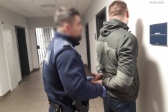 Recydywista wpadł podczas kontroli. Przewoził amfetaminę i dopalacze - foto