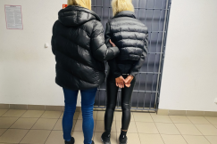 Zaproponowała łapówkę. Chciała w ten sposób pomóc koleżance - foto