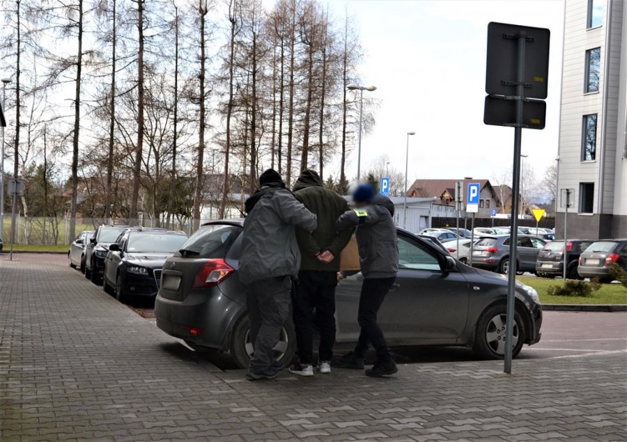 Fałszywy prokurator wpadł w Bielsku-Białej. 24-latek był bezwzględny - foto