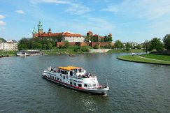 Odkrywaj Kraków z pokładu statku! Piękne widoki i niezapomniane wrażenia