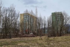 Dwa wieżowce przy ul. Cieszyńskiej. Pozwolenia nie byłoby, gdyby nie „lex deweloper”