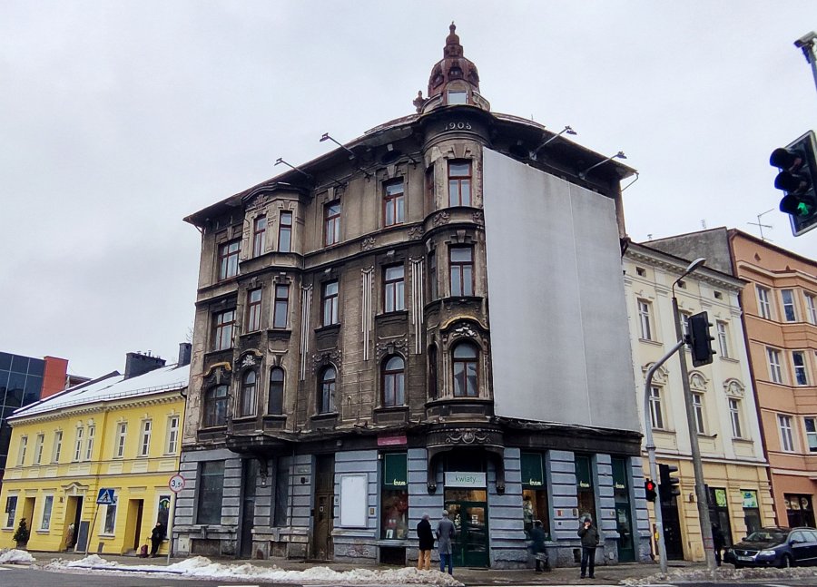 Kamienica z hełmem wpisana do rejestru. Należała do znanej rodziny - foto