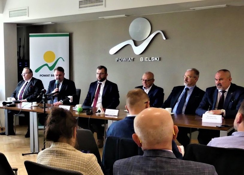 Ponad podziałami przywrócą połączenie do Cieszyna. To wielki sukces regionu - foto