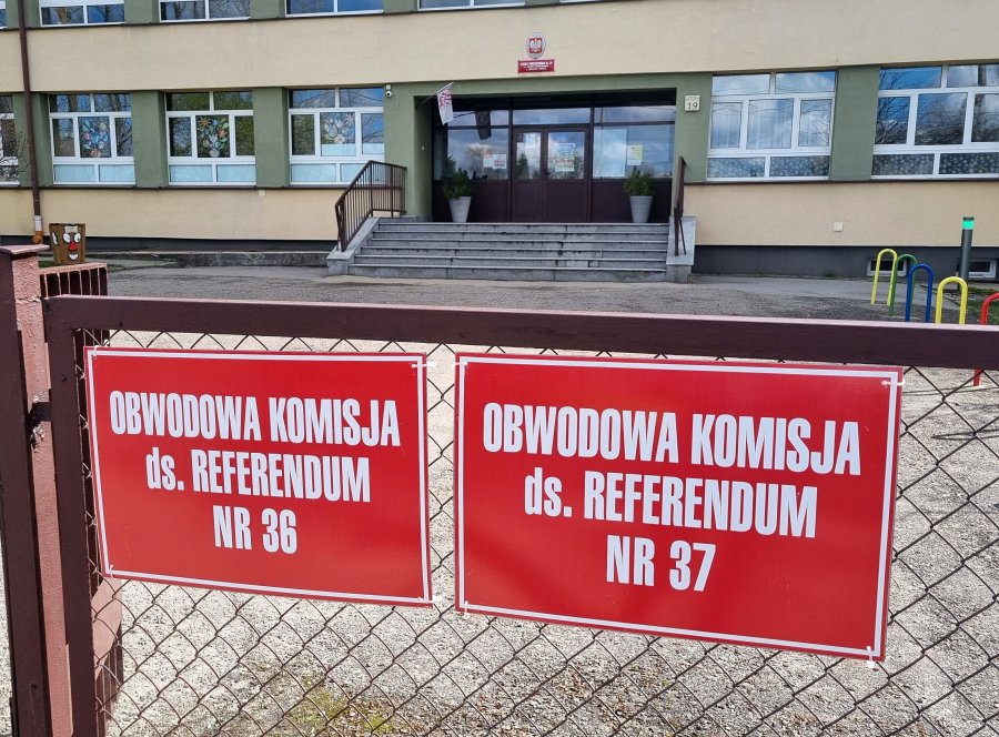 Lokale już otwarte, bielszczanie mają głos! Czy warto iść na referendum? OPINIA