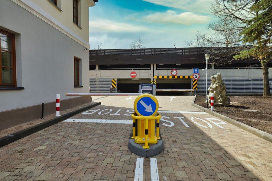 Kolejny parking z opłatami. MZD podało cenę za godzinę i abonamentu - foto