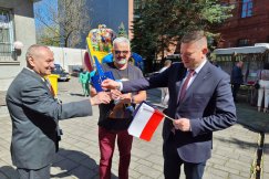 Lewica celebruje Święto Pracy. Piknik z grochówką i atrakcjami dla dzieci - foto