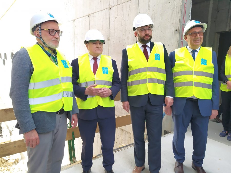 Wicepremier o skandalu w Bielsku-Białej. „Były plany, ale to raczej żarty” - foto
