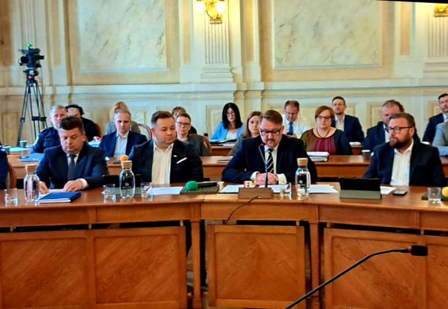Z notatnika klubu radnych Jarosława Klimaszewskiego. „Dla Was jesteśmy i działamy”