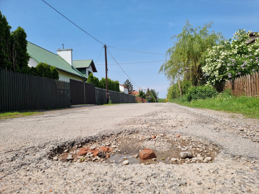 Budują nowe bloki, zniszczyli drogę. Wkrótce ruszy wyczekiwany remont - foto