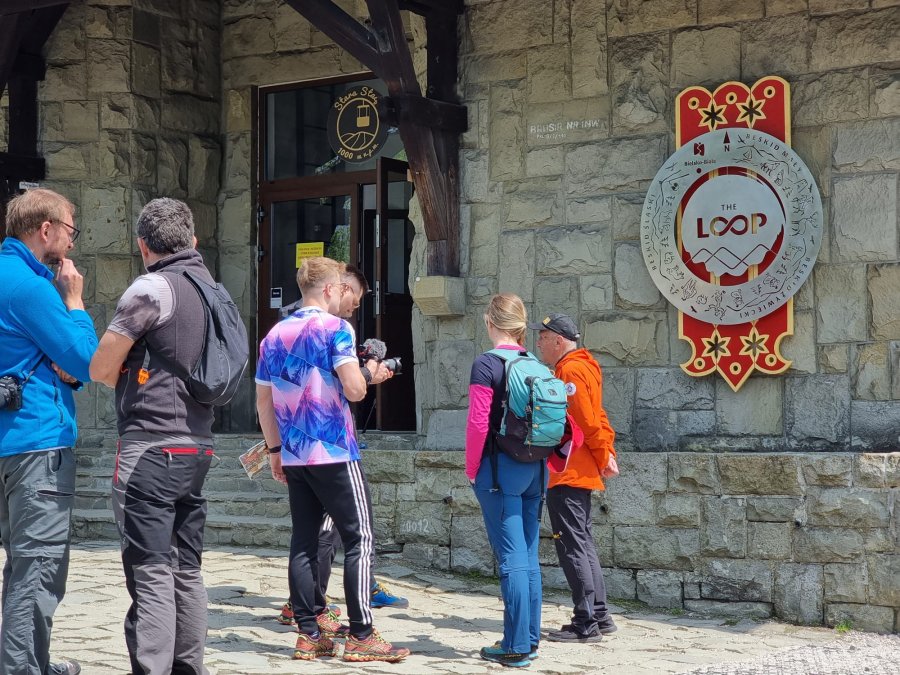 Wielka pętla beskidzka oficjalnie działa. Czekają trzy odznaki za jej pokonanie - foto