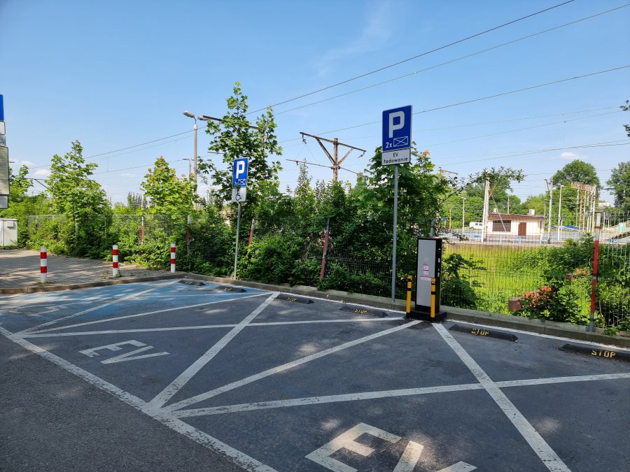 Zniknęły kolejne miejsca parkingowe. Miasto musiało je zlikwidować - foto