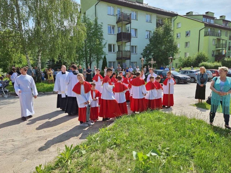 Zamknięcie ulic w różnych rejonach miasta. Będą utrudnienia w kursowaniu MZK