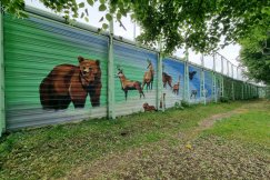 Odsłonięto nowe graffiti na osiedlu. Według planów ma się jeszcze powiększać - foto