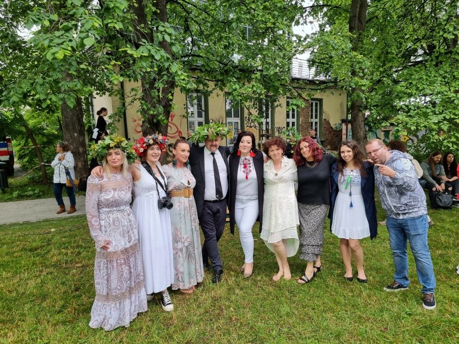 Tańce, wianki i zgrabne panny. Festiwal słowiański zainaugurowany - foto
