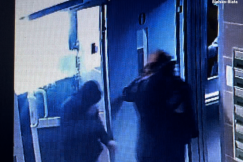 Chciały napić się wody, ukradły gotówkę. Policja publikuje zdjęcia z kamer - foto