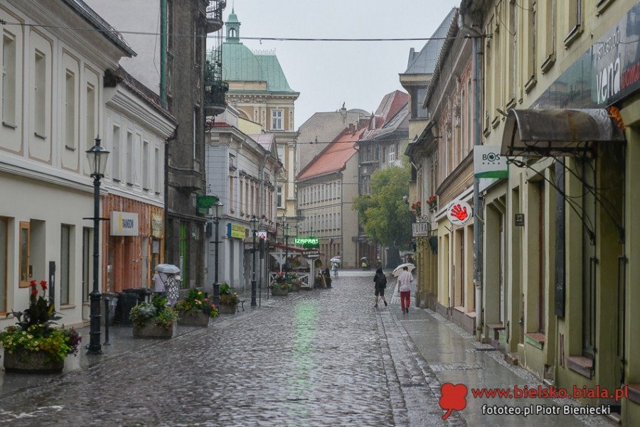 Śledztwo ws. gwałtu w centrum miasta. Policja zabezpieczyła monitoring w nocnym klubie