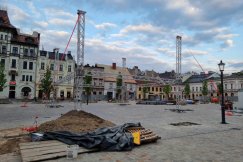 Scena stanęła na placu Wojska Polskiego. Wcześniej przyłącze zrobił Tauron - foto