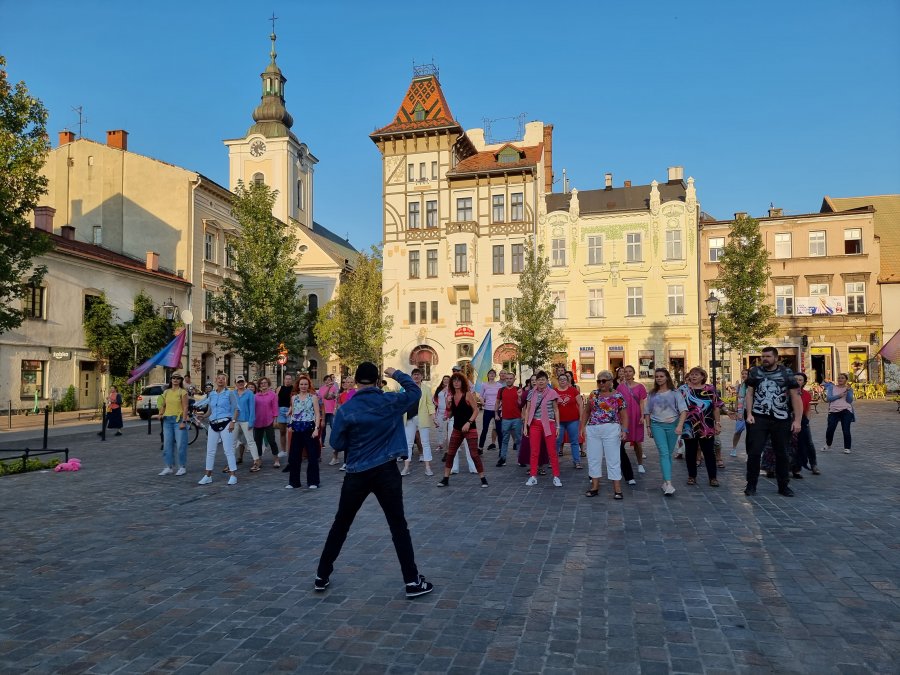 Mieszkańcy byli kompletnie zaskoczeni. Nagranie szybko stało się viralem - film