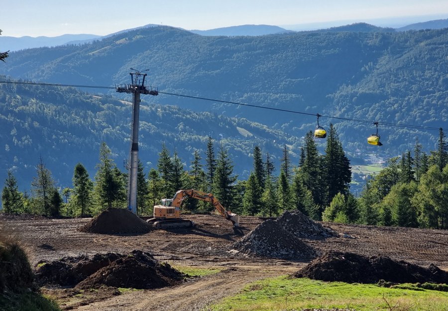 Wielkie inwestycje na Skrzycznem. Nowa kanapa za 44 mln zł w tym sezonie? - foto