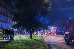 Mieszkanie całkowicie spłonęło, jedna osoba w szpitalu. Zatrzymany bielszczanin - foto