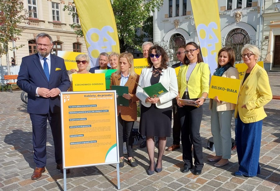 Trzecia Droga z programem dla kobiet. Zdrowie, wynagrodzenia i przyszłość dzieci - foto