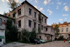 Kiedyś pralnia obozu śmierci, dziś rudera. Czy miasto ma jakiś pomysł? - foto