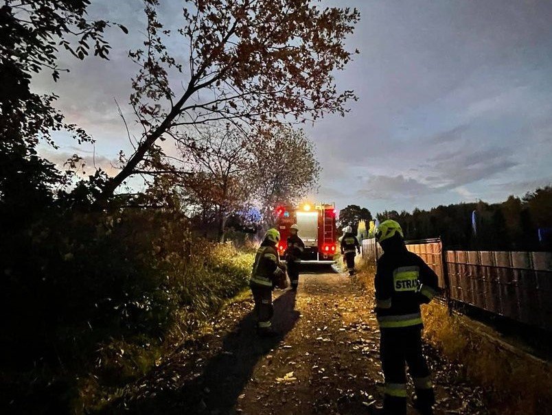 Halny znów dał o sobie znać. Od wczoraj prawie 30 wyjazdów straży pożarnej