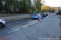Będą utrudnienia w Kamienicy. Główna ulica do remontu nawierzchni MAPA