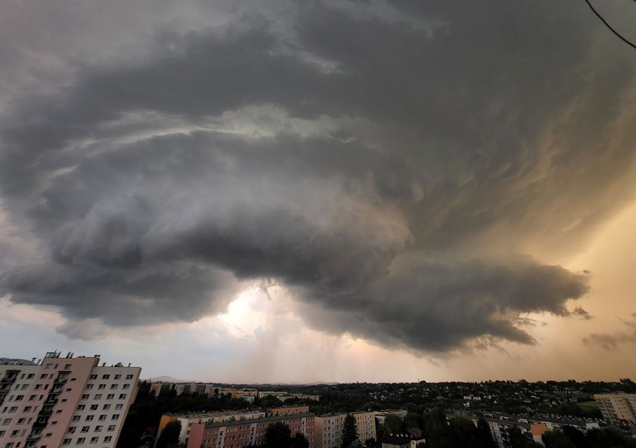 Intensywny rok z tragiczną śmiercią i polityką. Tematów nam nigdy nie brakuje