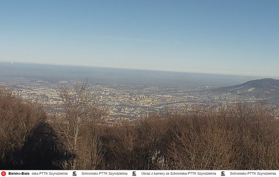 Smog spowija dziś miasto. Kto może lepiej niech pozostanie w domu - foto