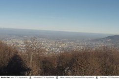 Smog spowija dziś miasto. Kto może lepiej niech pozostanie w domu - foto