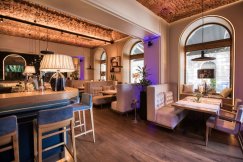 Nowoczesny system w Restauracji Stek i Wino. Wyjątkowy smak i komfort rezerwacji