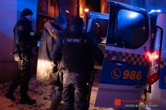 Dzięki reakcji świadka nie doszło do tragedii. Pijany mężczyzna leżał w śniegu - foto