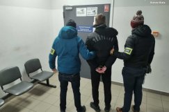 Zatrzymano trzech mężczyzn. W bestialski sposób znęcali się nad kolegą z klasy - foto