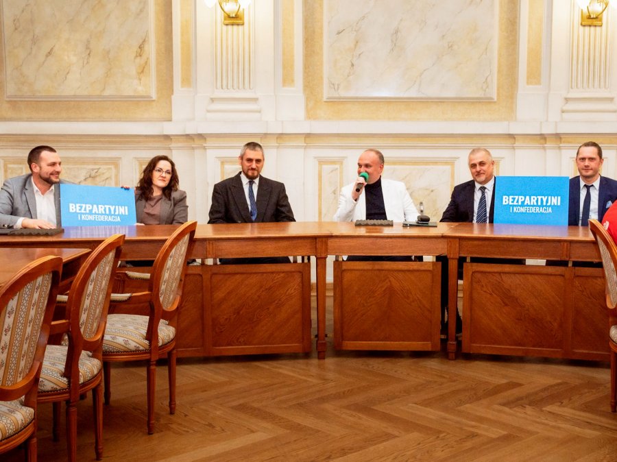 Poseł rezygnuje z walki o mandat. Chcą stworzyć „dzielnicę biznesową” - foto