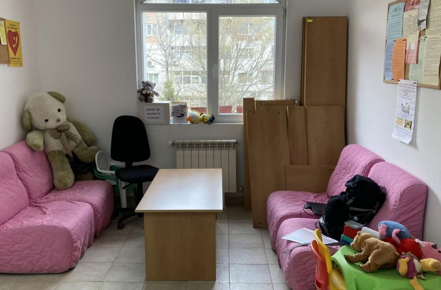 Policja odnalazła 3-letnią Hanię! Dziecko wywieziono 1000 kilometrów od domu - foto