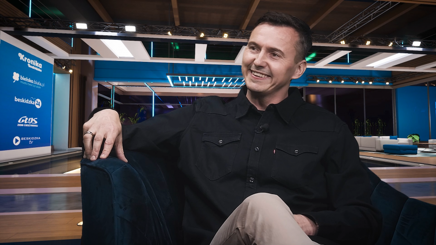 Dzięki muzyce komunikuje się ze światem. „Muzyka pozwala wyrażać siebie” WIDEO