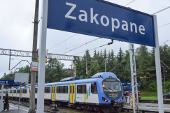 Przyjechał przepełniony, a po chwili uległ awarii i wrócił na dworzec. „Wyszedł trochę skandal”