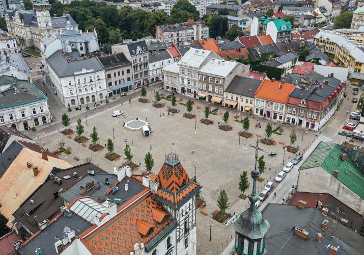 Kolejna grupa chce zmian w centrum. Będą cykliczne wyprzedaże garażowe?