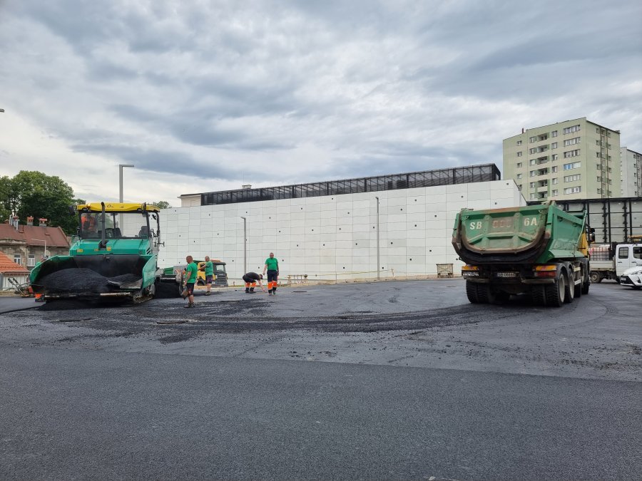 Rozpoczęła się budowa parkingu. Muszą zdążyć przed otwarciem nowej atrakcji - foto