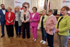 Ministerialne wsparcie dla bielskiej kandydatki. Pozyska fundusze unijne dla seniorów? - foto