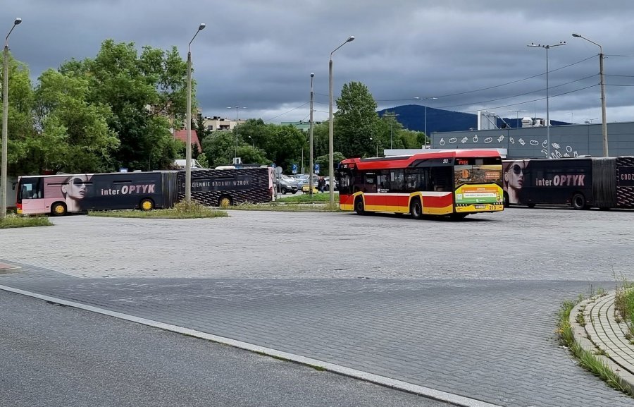 Trzecie podejście do inwestycji. Pantografy pojawią się na trzech pętlach - foto