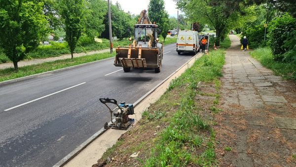 Szykują dodatkowe miejsca parkingowe na bielskim osiedlu. Prace już ruszyły - foto
