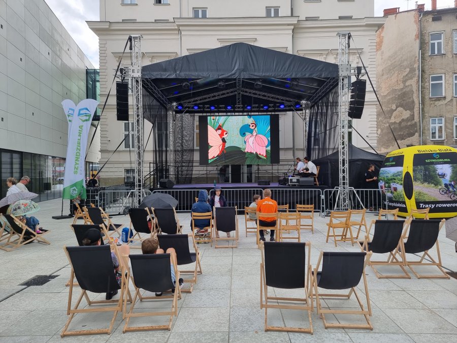 Kapryśna pogoda nie przeszkodziła w otwarciu. Wszystkie bilety rozeszły się w kilka minut - foto