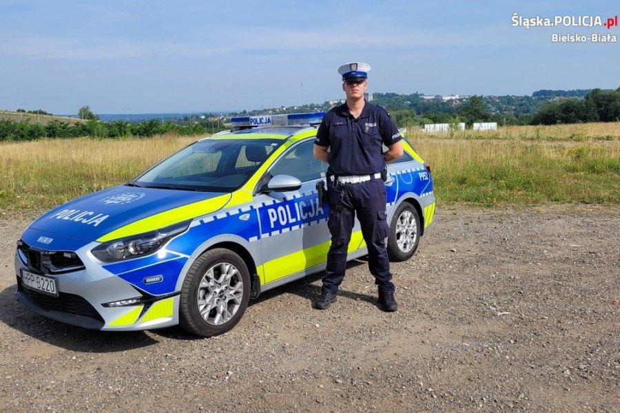 Udana reanimacja na ogródkach działkowych. Bohaterem młody policjant - foto