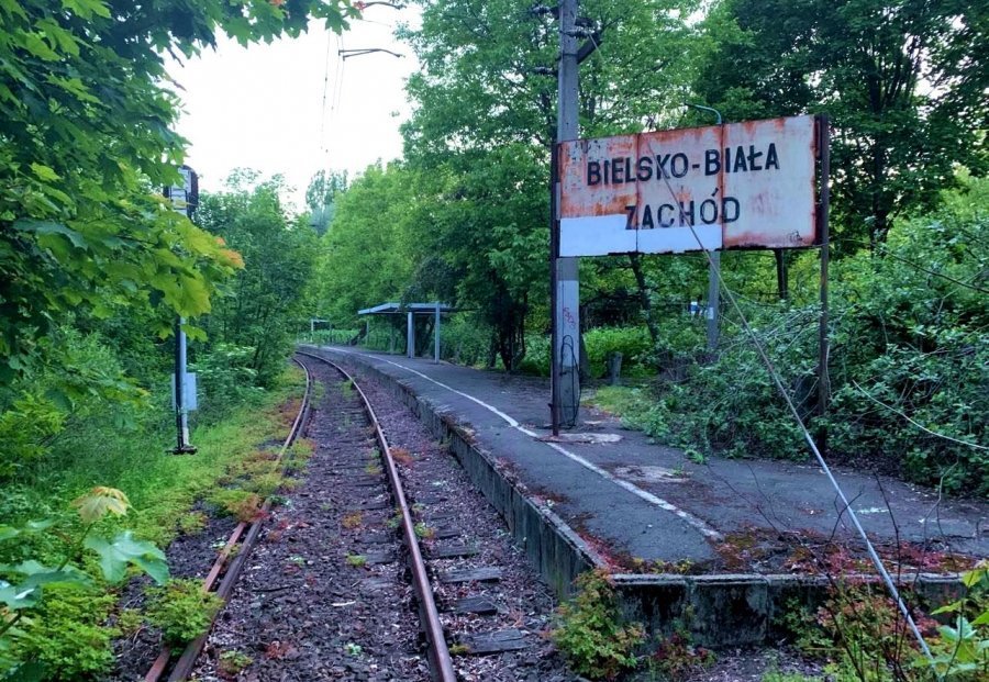 Za sześć lat pojedziemy pociągiem do Skoczowa? Podpisano kluczową umowę