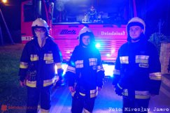 Najpierw coś huknęło w garażu, później pojawił się ogień! - foto