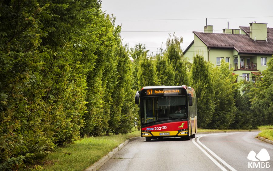 Więcej pasażerów na kolejnych liniach MZK. To efekt wydłużenia końcowych pętli - foto