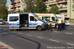 Zderzenie osobówki z hulajnogą. Jednoślad nie ustąpił pierwszeństwa - foto